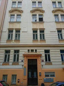 Pragues Rainbow Guest House Praga Exterior foto